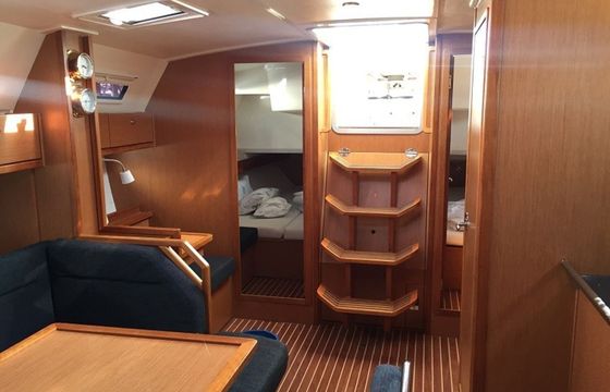 Bavaria Cruiser 40 Vuga