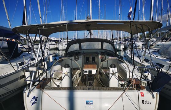 Bavaria Cruiser 40 Veles