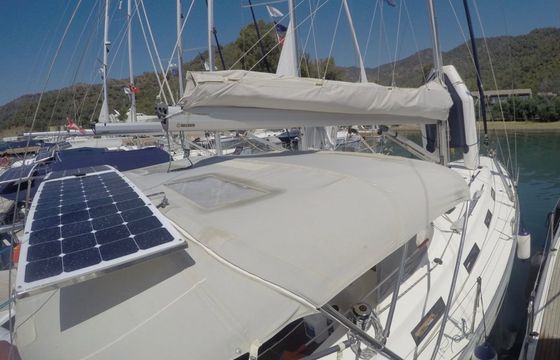 Bavaria Cruiser 40 Almina