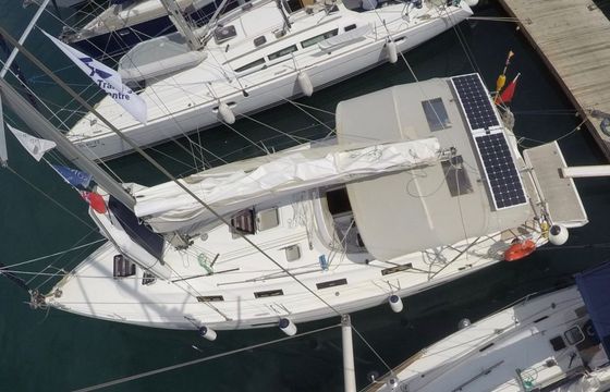 Bavaria Cruiser 40 Almina