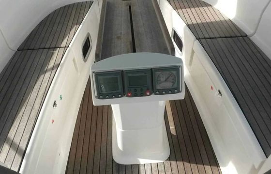 Bavaria Cruiser 40 Spring Rose