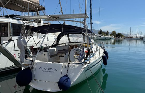 Bavaria Cruiser 40 Black Pearl