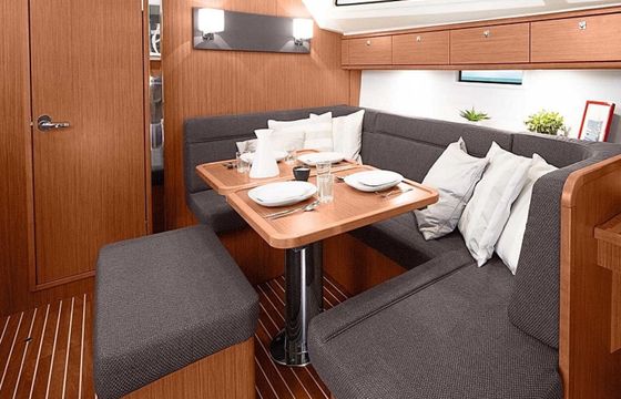Bavaria Cruiser 41 Zephyr