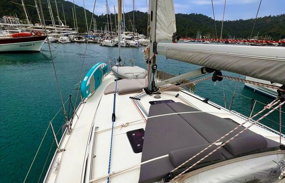 Bavaria Cruiser 45 Aquaholic