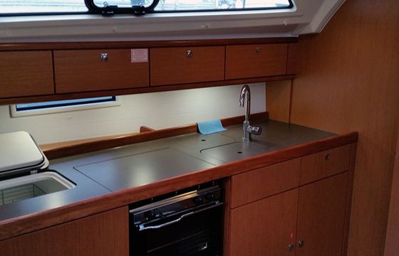 Bavaria Cruiser 41 Fireball