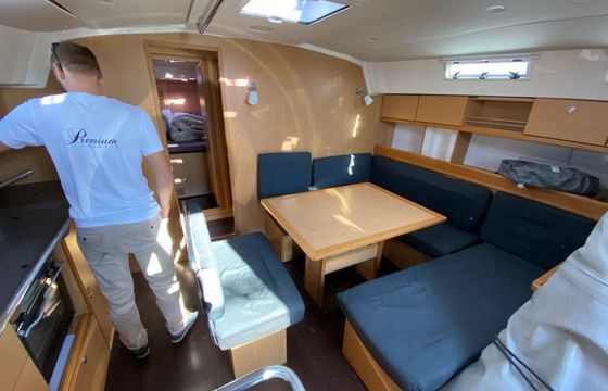Bavaria Cruiser 45 Tetras