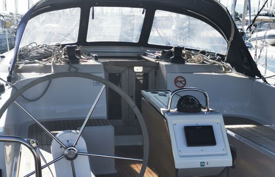 Bavaria Cruiser 46 Luna