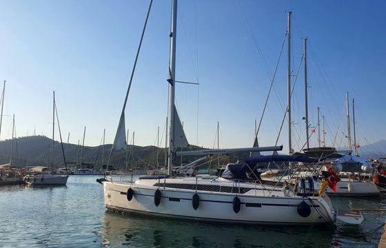 Bavaria Cruiser 41 Miber Rhea