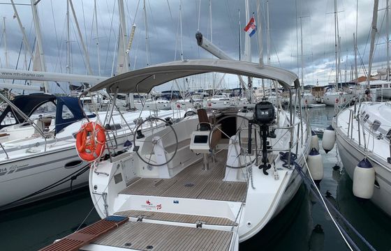Bavaria Cruiser 41 MH 75