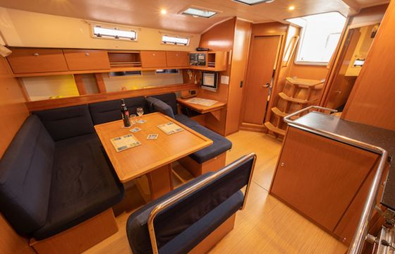 Bavaria Cruiser 45 3 Bees