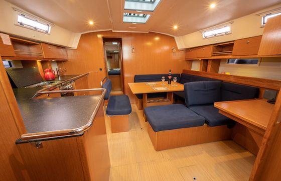 Bavaria Cruiser 45 3 Bees