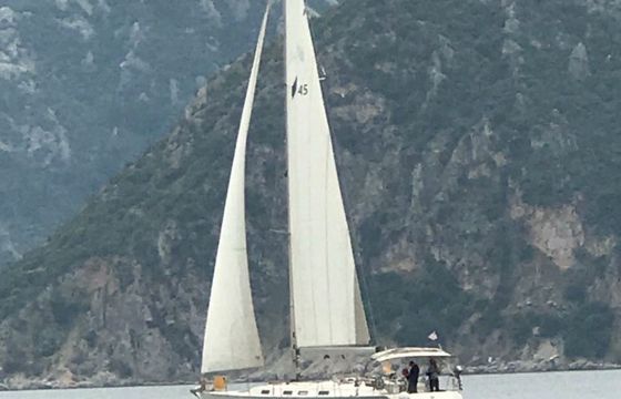 Bavaria Cruiser 45 Aura 1