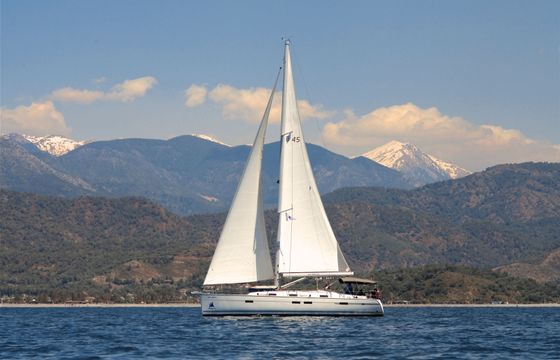 Bavaria Cruiser 45 Sail Bravo