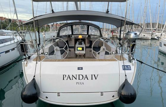 Bavaria Cruiser 46 Panda 4