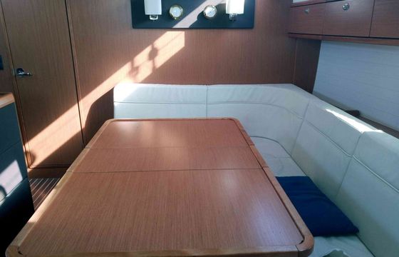 Bavaria Cruiser 46 Blue Moon