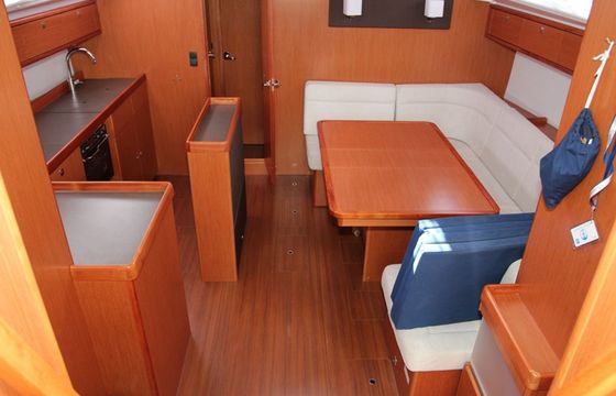 Bavaria Cruiser 46 Sunbear