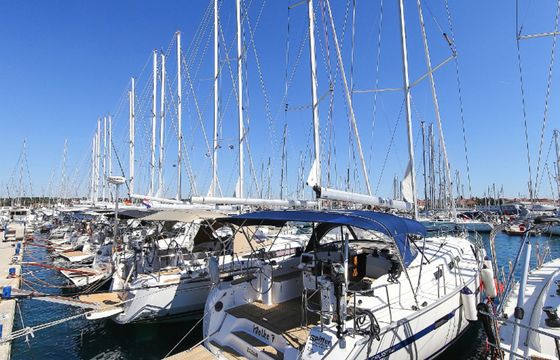Bavaria Cruiser 45 Wolke 7