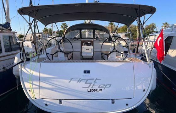 Bavaria Cruiser 46 First Step