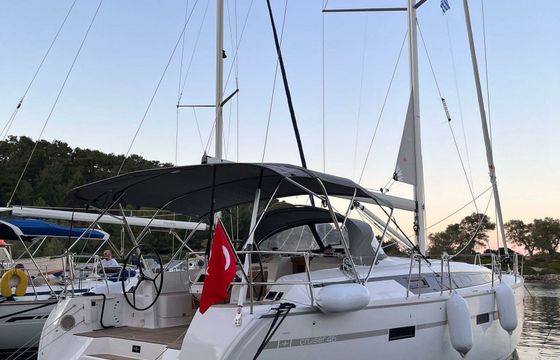 Bavaria Cruiser 46 First Step
