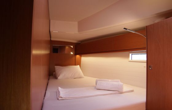 Bavaria Cruiser 46 Sail Deneb