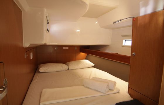 Bavaria Cruiser 46 Sail Deneb