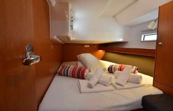 Bavaria Cruiser 46 Iris 1