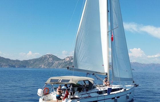 Bavaria Cruiser 46 Mesela
