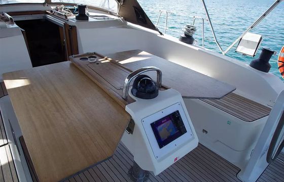 Bavaria Cruiser 51 Papaya