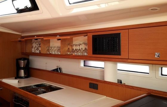 Bavaria Cruiser 56 Sea Flower