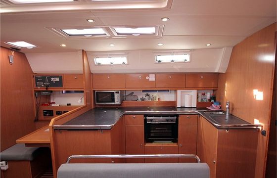 Bavaria Cruiser 50 Leonis