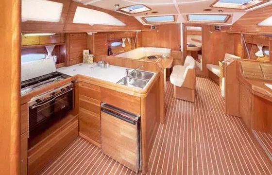 Bavaria Vision 44 Jantiki