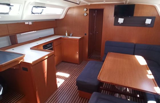 Bavaria Cruiser 51 Everest