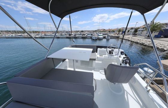 Beneteau Antares 11 Fly Solis
