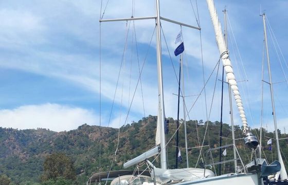Bavaria Cruiser 51 Mango