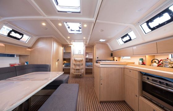 Bavaria Cruiser 51 Bamboo