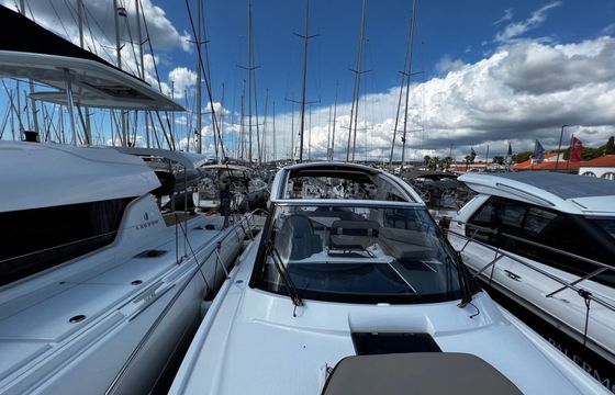 Bavaria S33 HT Rio
