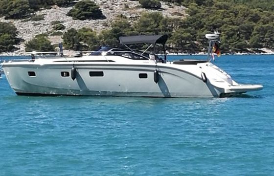 Bavaria Deep Blue 46 La Onda