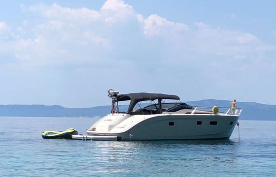 Bavaria Deep Blue 46 La Onda
