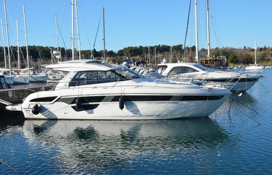 Bavaria S45 Varola