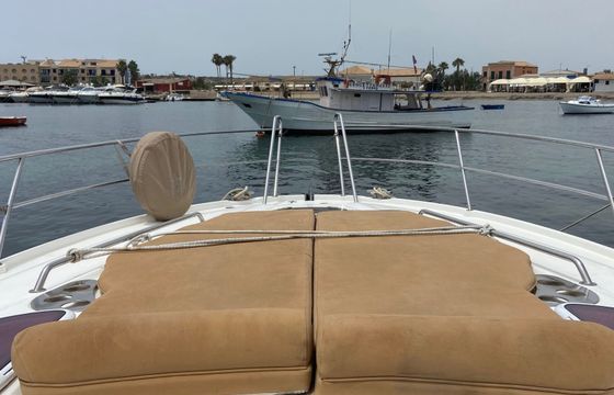 Bavaria Sport 37 Momo' 2