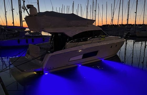 Bavaria Virtess 420 Fly Caleni
