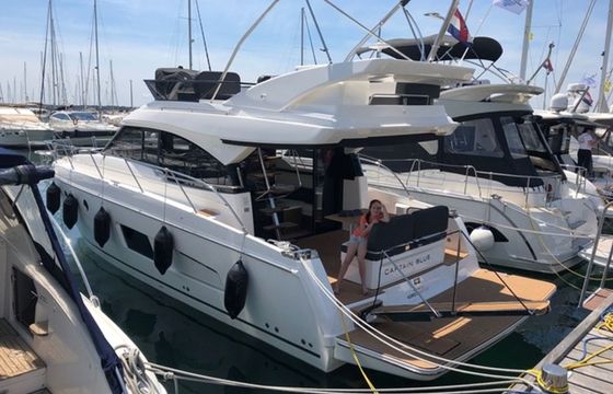 Bavaria Virtess 420 Fly Captain Blue