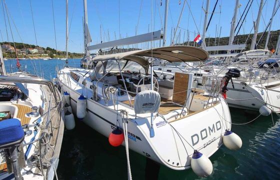Bavaria Cruiser 56 Domo