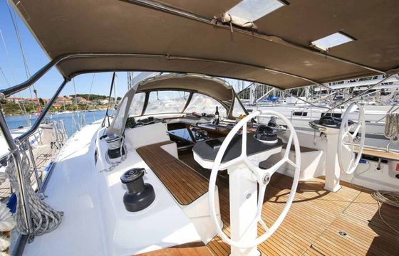 Bavaria Cruiser 56 Domo