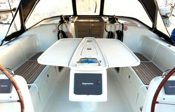 Beneteau Cyclades 39.3 Catvents
