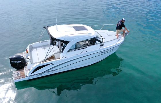 Beneteau Antares 8 Stressless