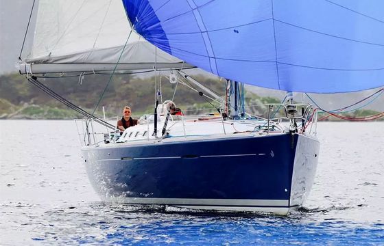 Beneteau First 47 Blue Dawn