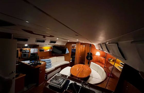 Beneteau First 47 Blue Dawn