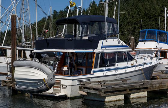 Bayliner 3288 Sun Dance