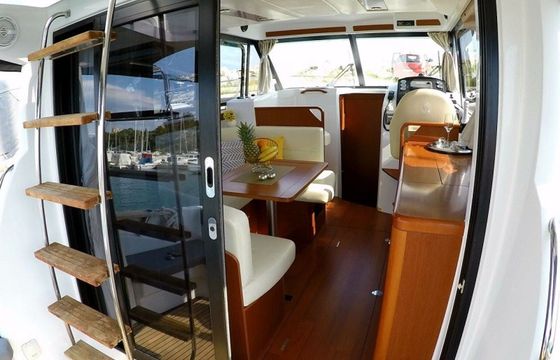 Beneteau Antares 30 Lumar Seamotion